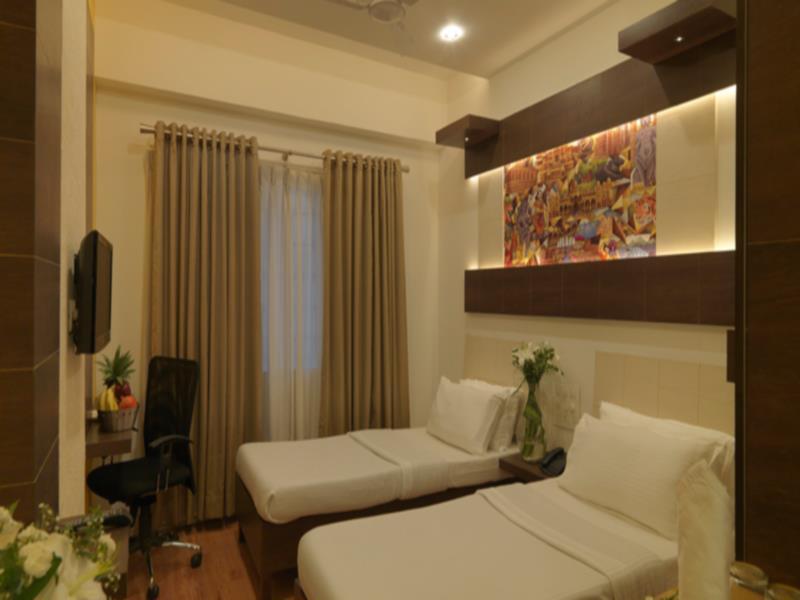 Hotel Deva Residency Бангалор Екстериор снимка